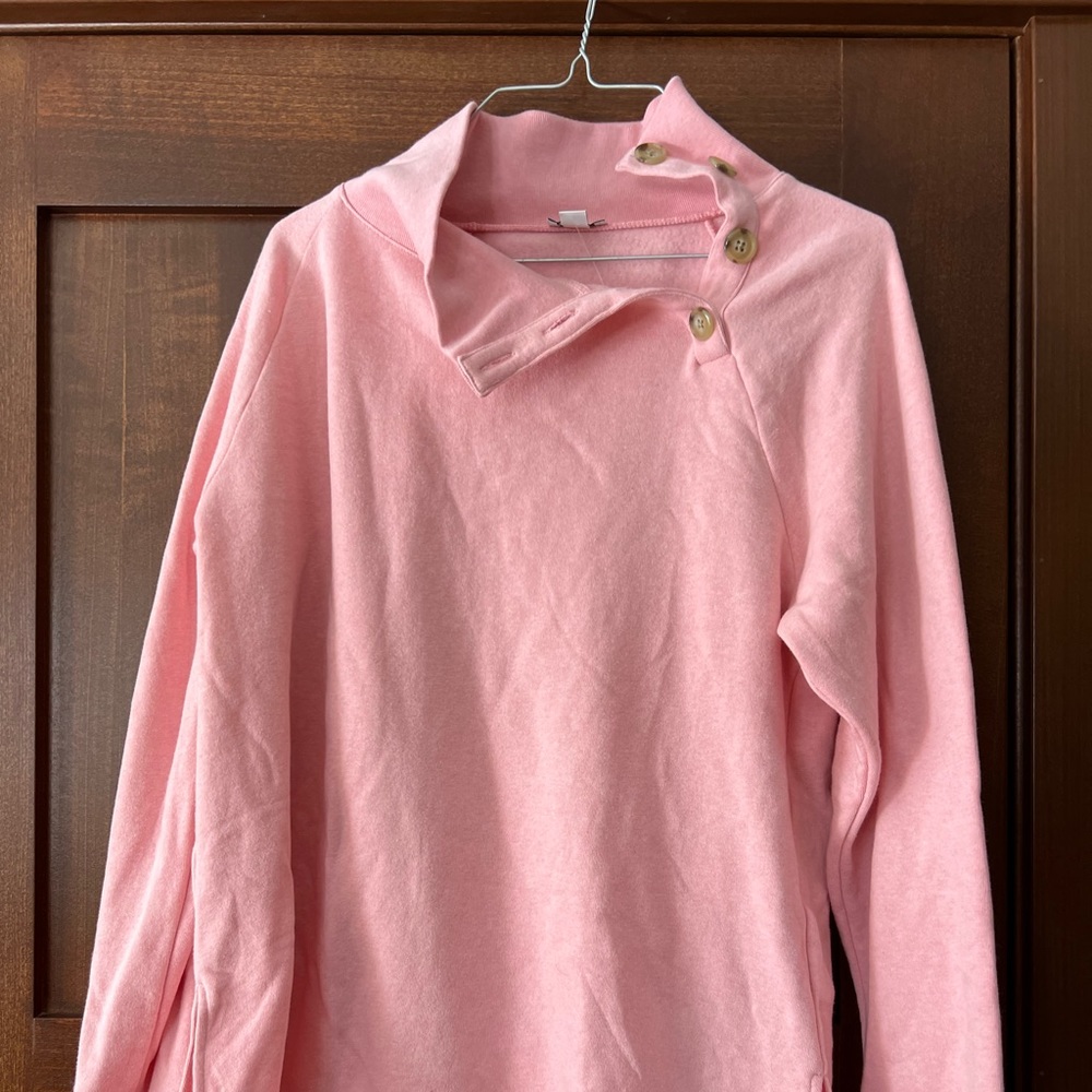 Wide Button Collar Pullover Sweatshirt